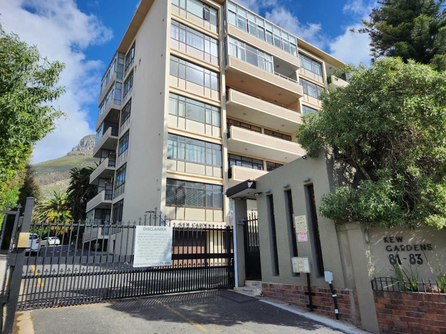 To Let 0 Bedroom Property for Rent in Sea Point Western Cape